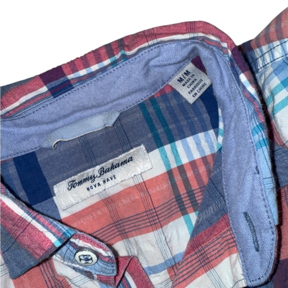 TOMMY BAHAMA Nova Wave Block Party Camp Shirt, Breaker - Picture 3 of 5